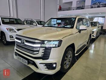 تۆیۆتا لاند کرۆزەر GXR Limited