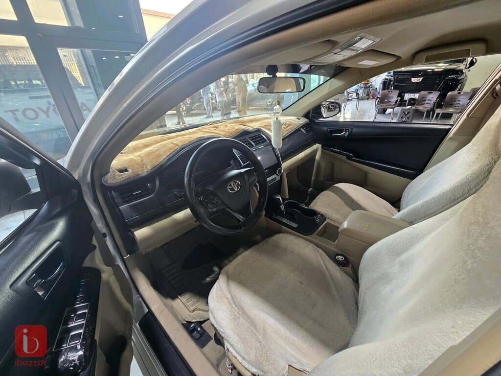 Toyota Camry GL — photo 6