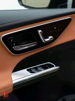 Mercedes-Benz GLC 200 — photo 6