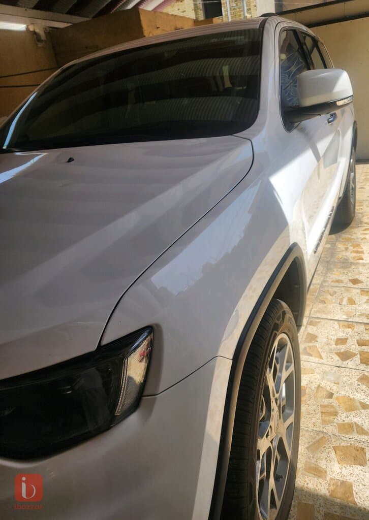Jeep Grand Cherokee Limited — photo 16