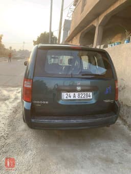 Dodge Caravan — photo 3