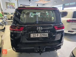 Toyota Land Cruiser GXR Limited — photo 4