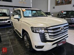 Toyota Land Cruiser GXR — photo 2