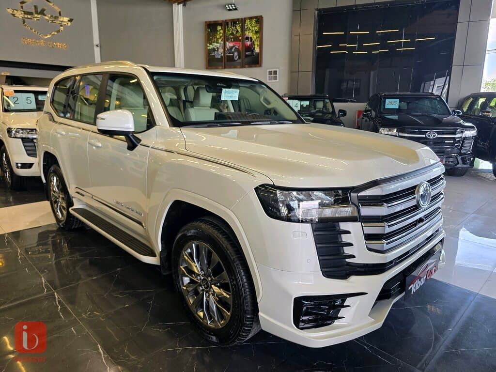 تويوتا لاند كروزر GXR Limited