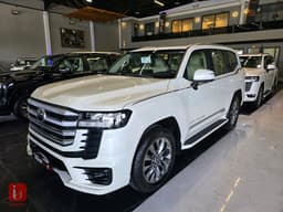 تويوتا لاند كروزر GXR Limited — photo 2