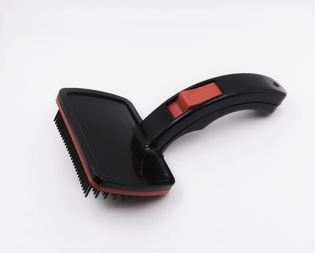 Zoofari Self-cleaning Brush — photo 2