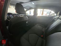 Toyota Camry LE — photo 7