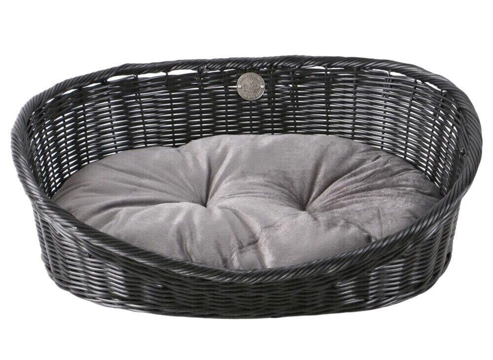 Rustic rattan with cushion