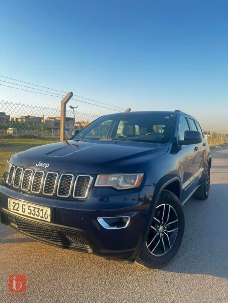 Jeep Grand Cherokee Laredo