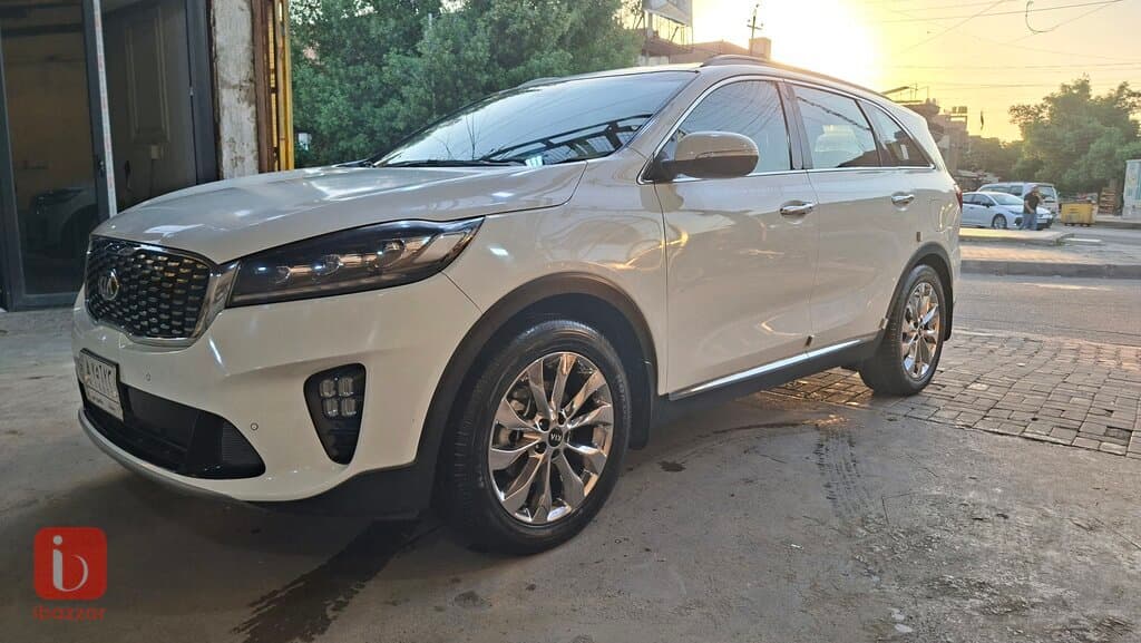 KIA Sorento — photo 13