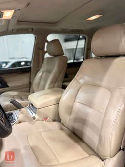 Toyota Land Cruiser GXR — photo 7