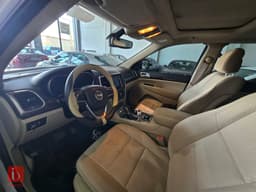 Jeep Grand Cherokee Limited — photo 9