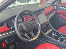 Jeep Grand Cherokee Limited — photo 8