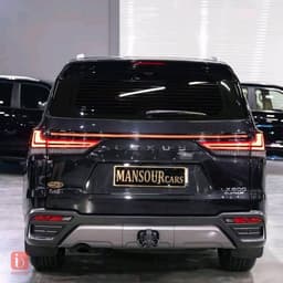 لكزس LX600 — photo 5