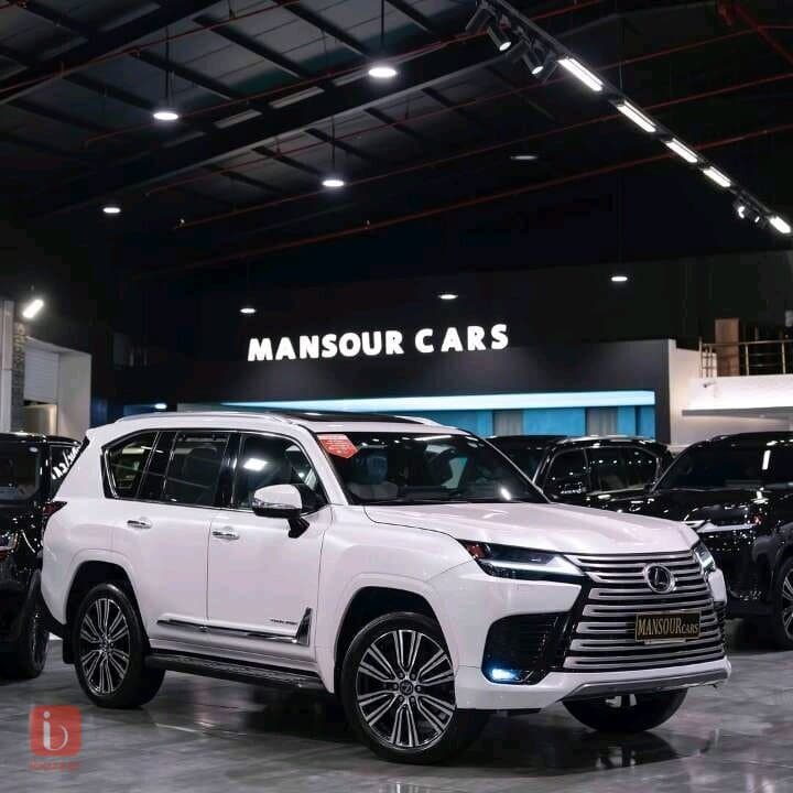 لكزس LX600 F Sport