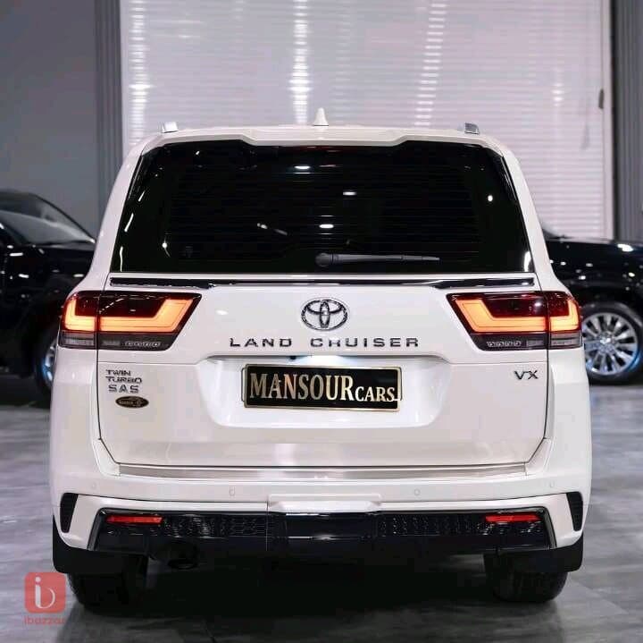 تۆیۆتا لاند کرۆزەر VX — photo 4