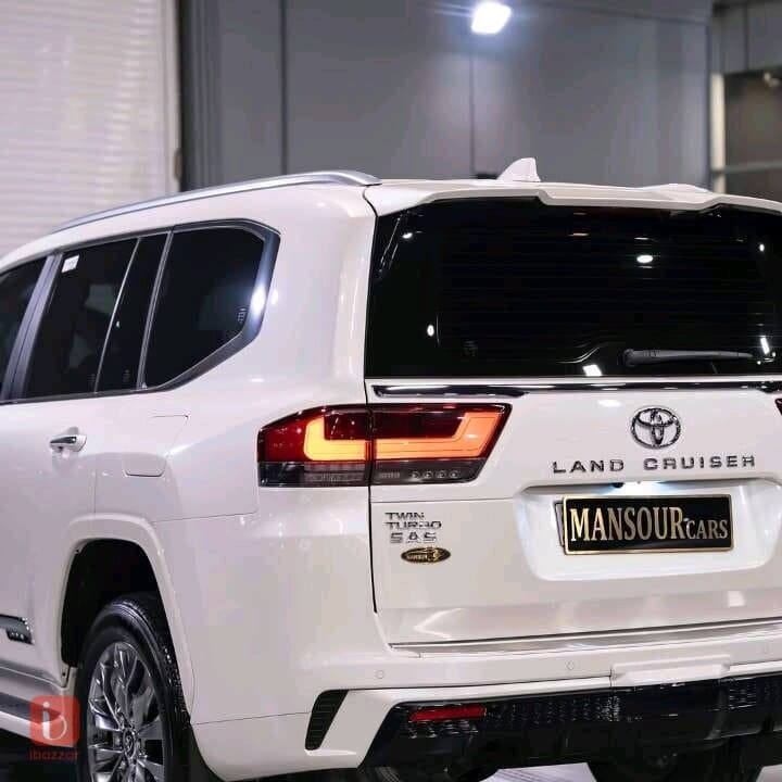 تۆیۆتا لاند کرۆزەر VX — photo 6