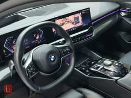 بي ام دبليو السلسلة-5 530i — photo 12
