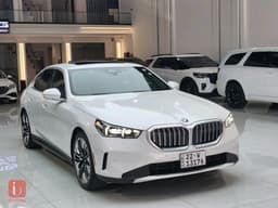 بی ئێم دەبلیو زنجیرە-5 530i — photo 2