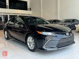 Toyota Camry LE — photo 2