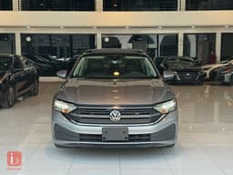 Volkswagen Jetta SE — photo 1