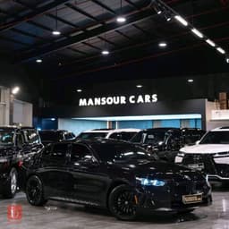 BMW 5-Series 530i — photo 1