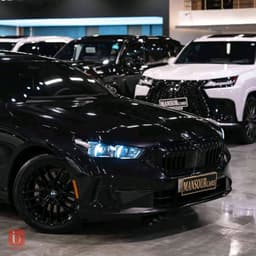 BMW 5-Series 530i — photo 2