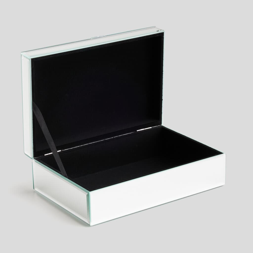 Home & You Box — photo 2