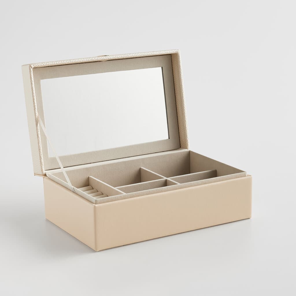 Home & You Box — photo 2