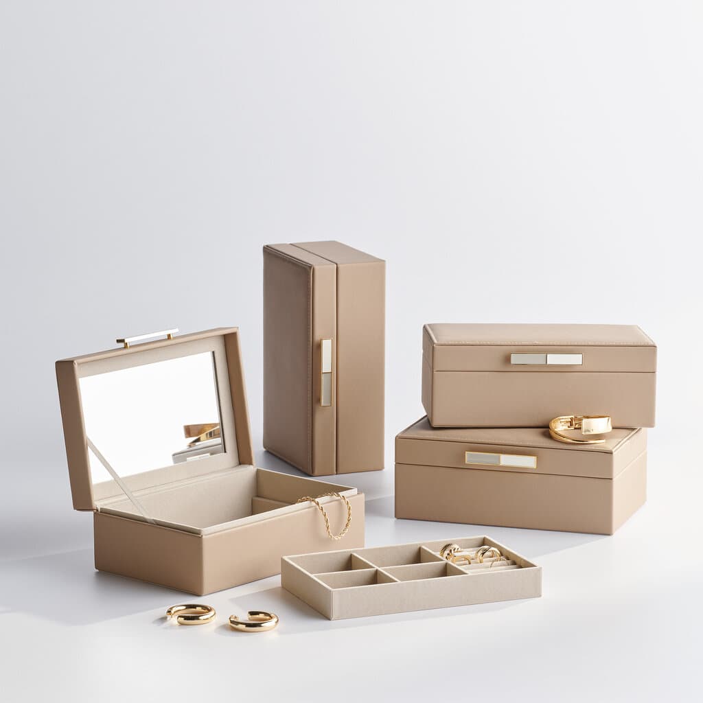 Home & You Box — photo 2
