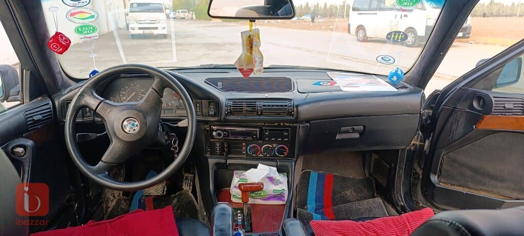 بي ام دبليو السلسلة-5 520i — photo 12
