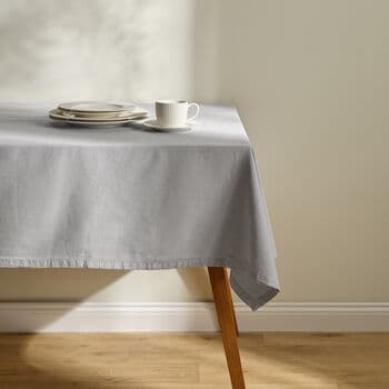 مفرش طاولة من Home & You
