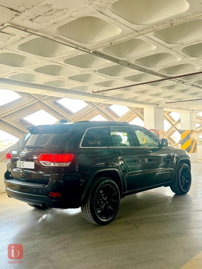 جيب جراند شيروكي Laredo — photo 5