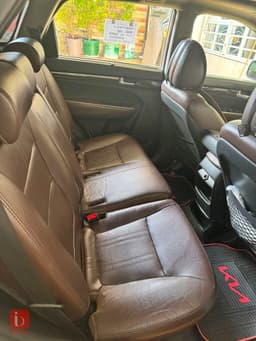 KIA Sorento — photo 3