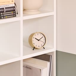 ساعة من Home & You — photo 2