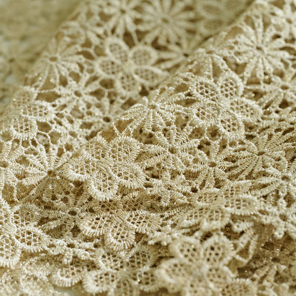 Home & You Lace Table Runner — photo 5
