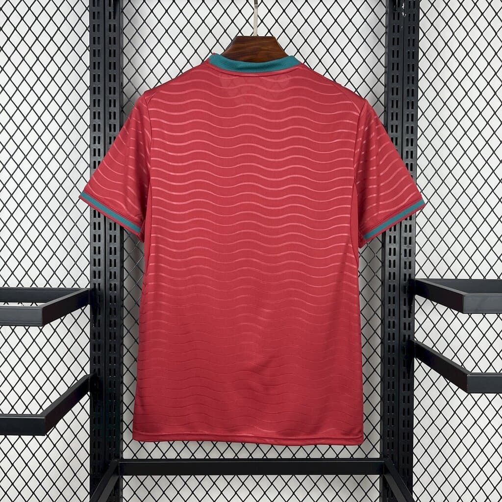 طقم منتخب البرتغال (تيشرت وشورت) موديل مونديال 2026 - قياس M — photo 2