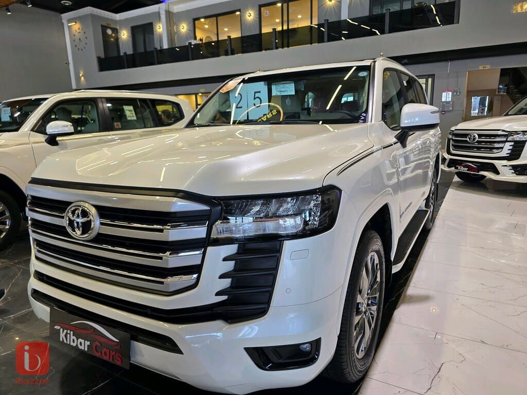 Toyota Land Cruiser GXR