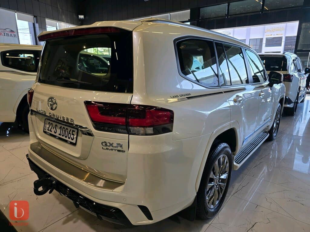 تويوتا لاند كروزر GXR Limited — photo 3