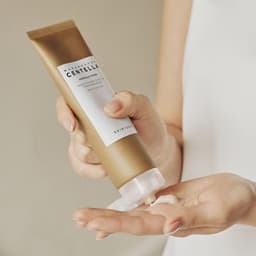 پاکەرەوەی ڕووخساری نەرمی ڕۆژانە SKIN1004 Madagascar Centella Ampoule Foam - ١٢٥ مل — photo 3