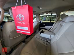 Toyota Land Cruiser GXR — photo 5