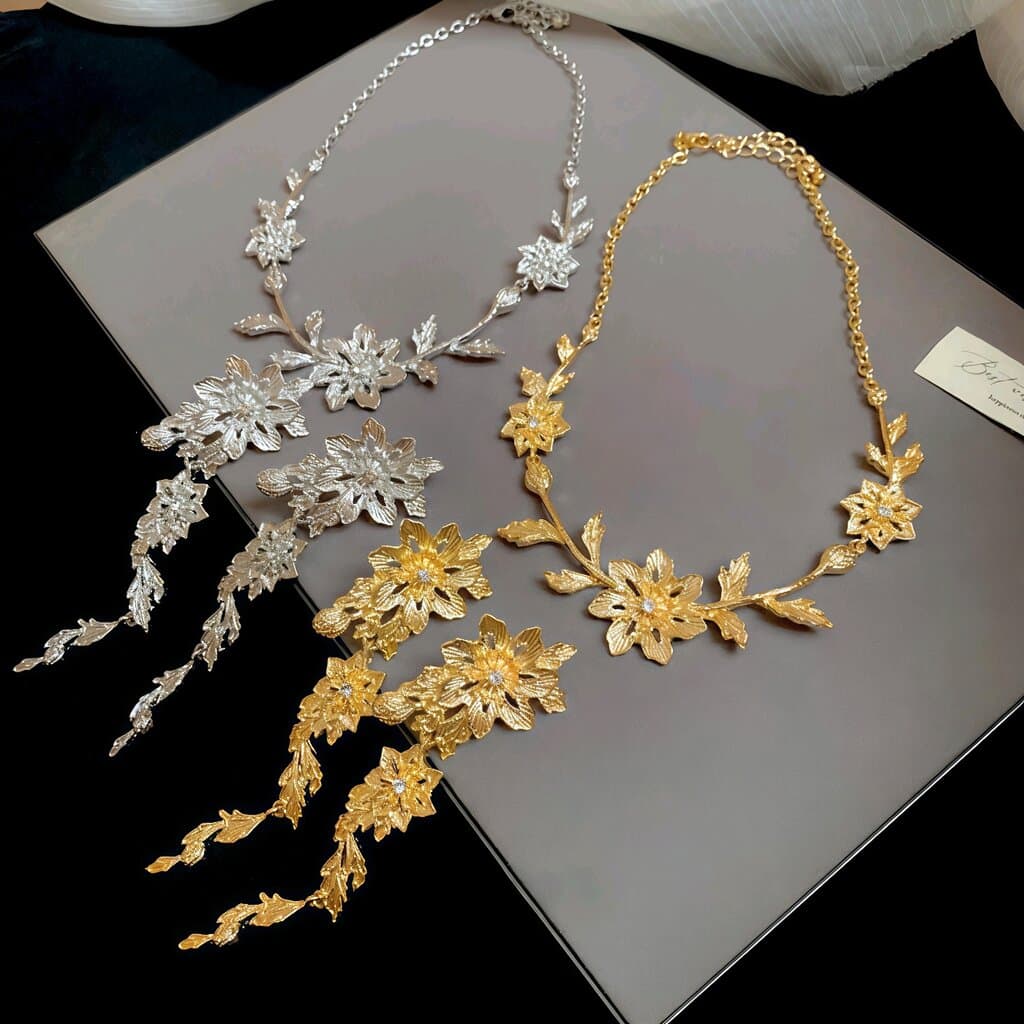 Silver Statement Flower Vine Choker