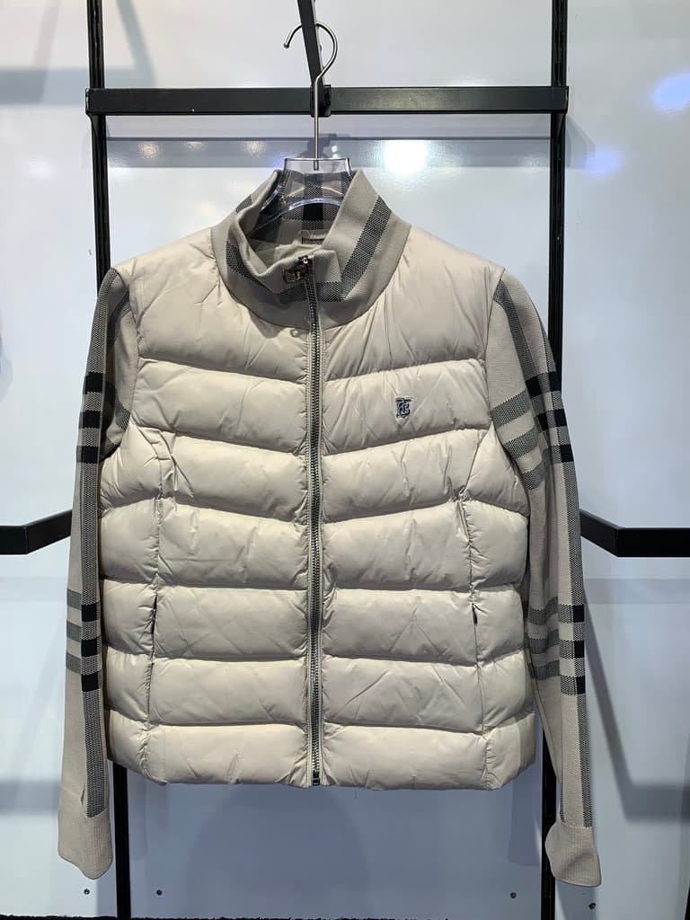 Burberry Women's Jacket - Master Quality Beige (38)