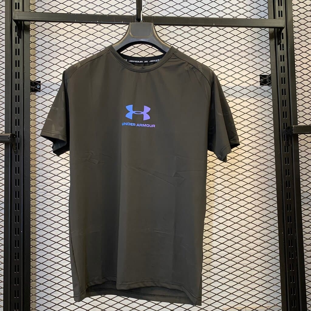 Under Armour Men's Activewear Top - Black (M)