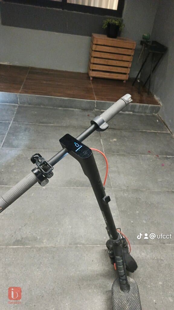 سكوتر شوامي فايف بسعر 450 وبي مجال وماشي 450 والباقي ل جوه