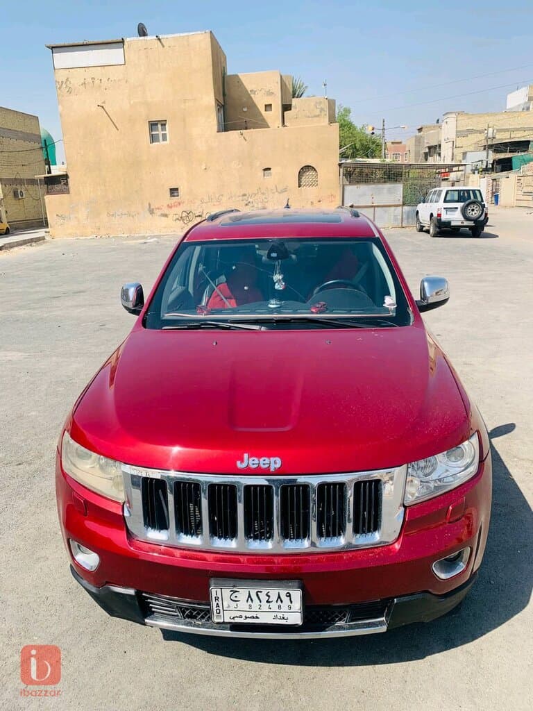 Jeep Grand Cherokee SRT8 Vapor