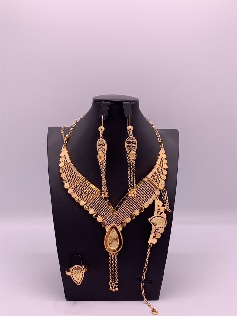 Jewelry Set (Gold)