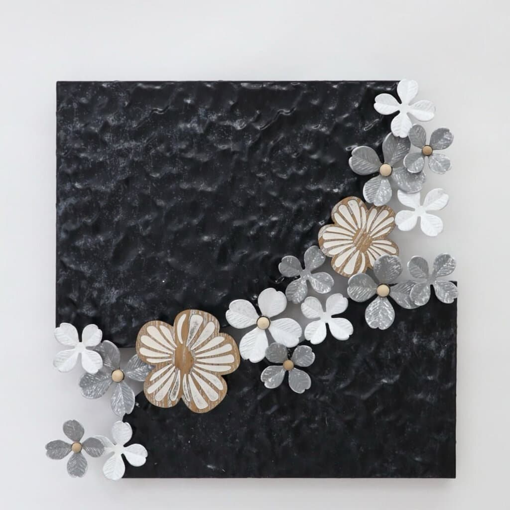 Metal Wall Decorative With Small Flowers 1