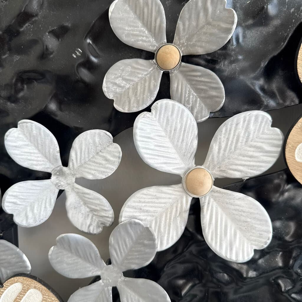 Metal Wall Decorative With Small Flowers 2