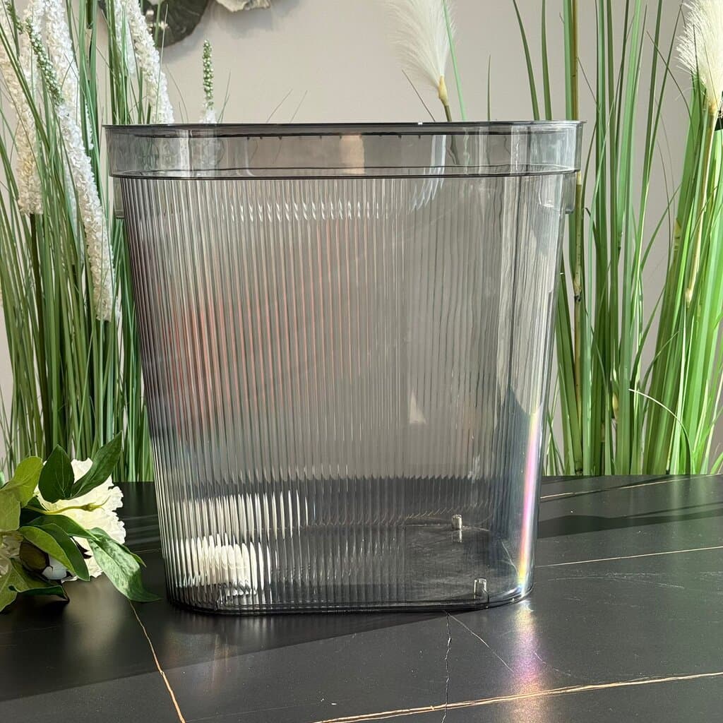 2-Sized Modern Transparent Plastic Storage Container 8